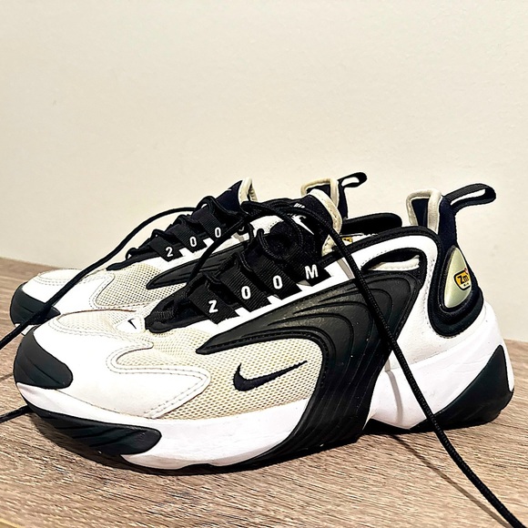Nike Zoom 2K White/Black AO0354-101 Size 6 - Picture 1 of 12